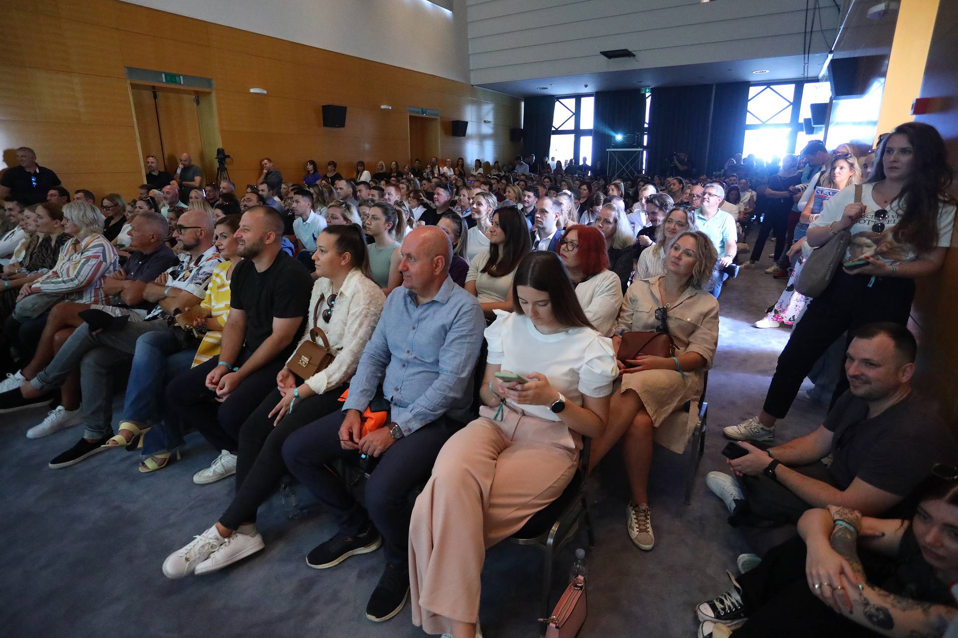 Rovinj: Weekend Media Festival, Panel - Kontraverzni poduzetnik