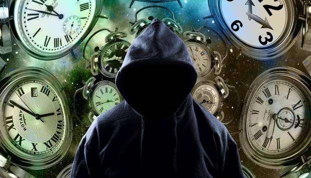 FOTO Tvrdi da je vremenski putnik iz 2501. godine: 'Veliki grad nestaje s lica Zemlja...'