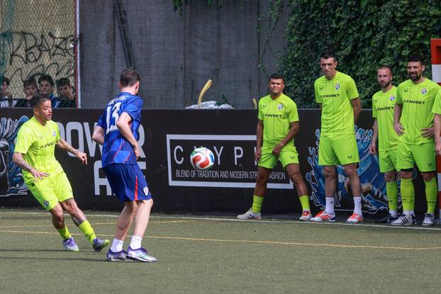 Zagreb: Revijalna utakmica legendi Dinama i hrvatske nogometne reprezentacije u čast Nikole Pokrivača