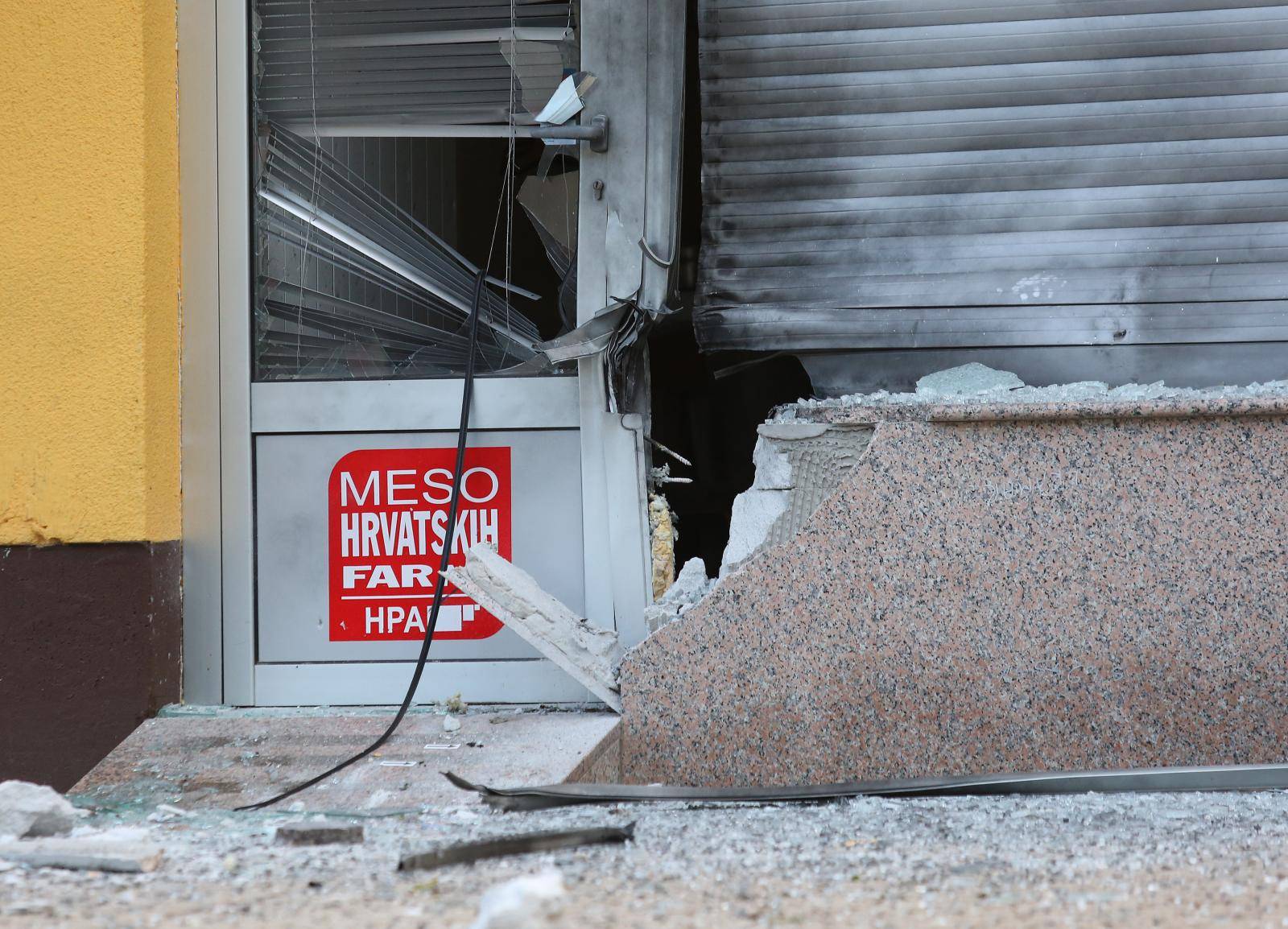 'Ne znam tko bi i zašto bacio bombu na naš dućan s pilićima'