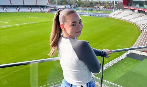 FOTO 'De&ccaron;ki me u &scaron;koli nikad nisu primje&cacute;ivali, a danas ne mogu skinuti pogled s mene'