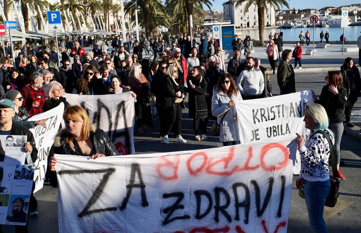 Splićani u mimohodu: 'I Filip i ubijeni žrtve su ovog sustava!'