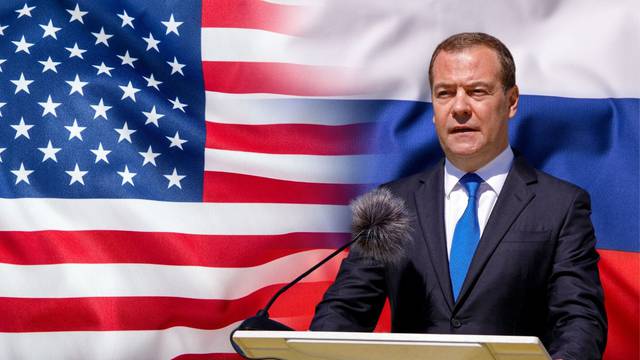 Medvedev poludio na objavu Amerikanaca: Kur**ni sinovi! Vi ste nakaze! To je Nazi-tradicija!