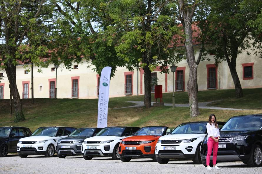 Jaguar i Land Rover novim modelima ciljaju jako visoko