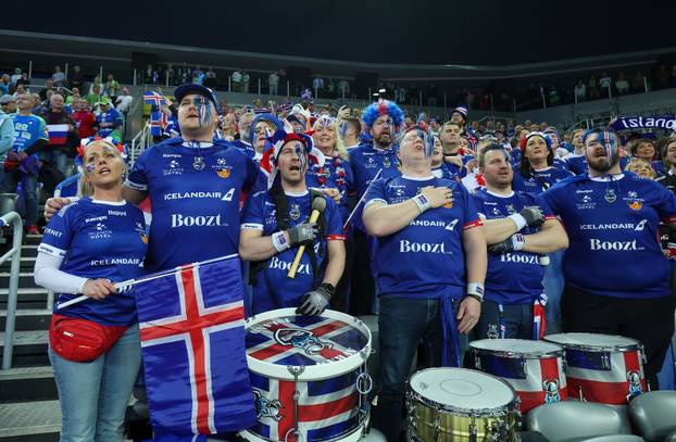IHF Svjetsko rukometno prvenstvo 2025., Slovenija - Island