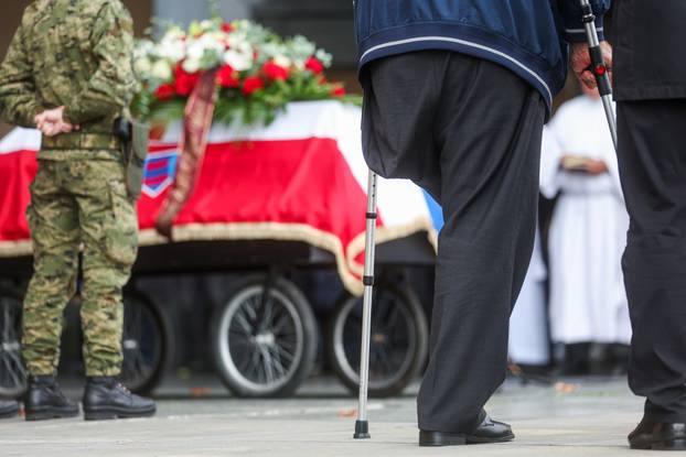 Zagreb: Posljednji ispra?aj hrvatskog branitelja Pavla Slobodana Mudrog