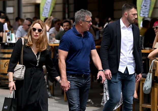 Zagreb: Ivan Turudić sa suprugom Tatjanom prošetao gradom