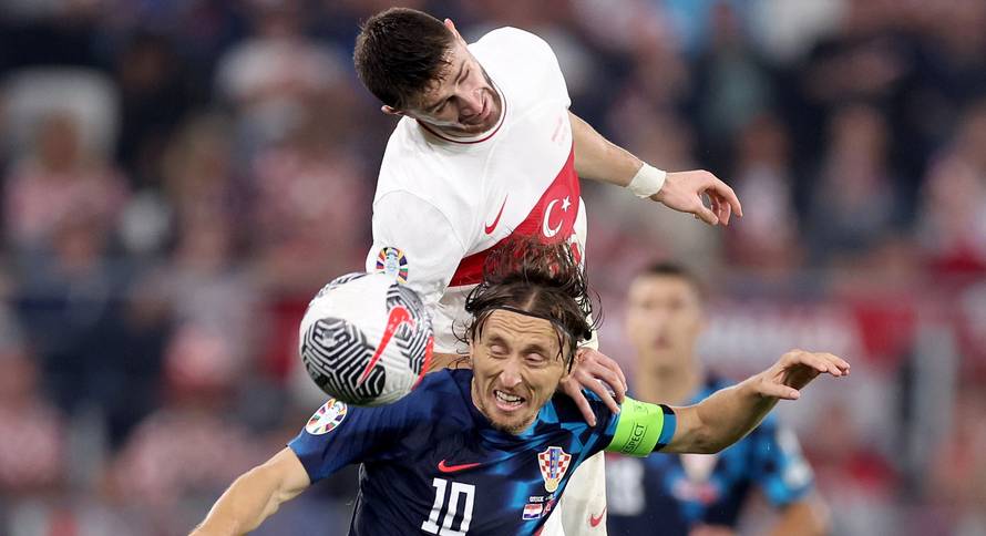 Osijek: Susret Hrvatske i Turske u kvalifikacijama za EURO 2024.
