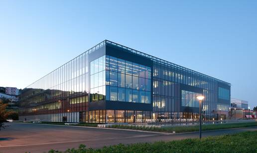 Bezdimni proizvodi Philip Morrisa dostupni na 106 tr&zcaron;i&scaron;ta, s udjelom od 41,5% u prihodim