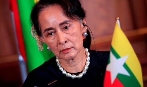 Aung San Suu Kyi osuđena na 4 godine zatvora zbog kršenja propisa za vrijeme pandemije