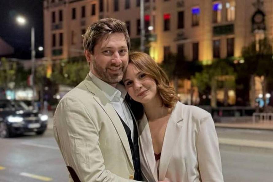 Sreća u obitelji: Pjevač Marko Vukes i njegova supruga Nevena čekaju drugo dijete