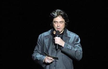 Benicio: Nisam ja nikakav ljepotan, žene me ne vide