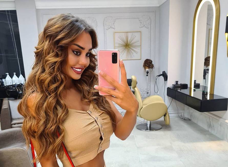 Srpskoj starleti prijeti zatvor: Objavila lažnu nagradnu igru