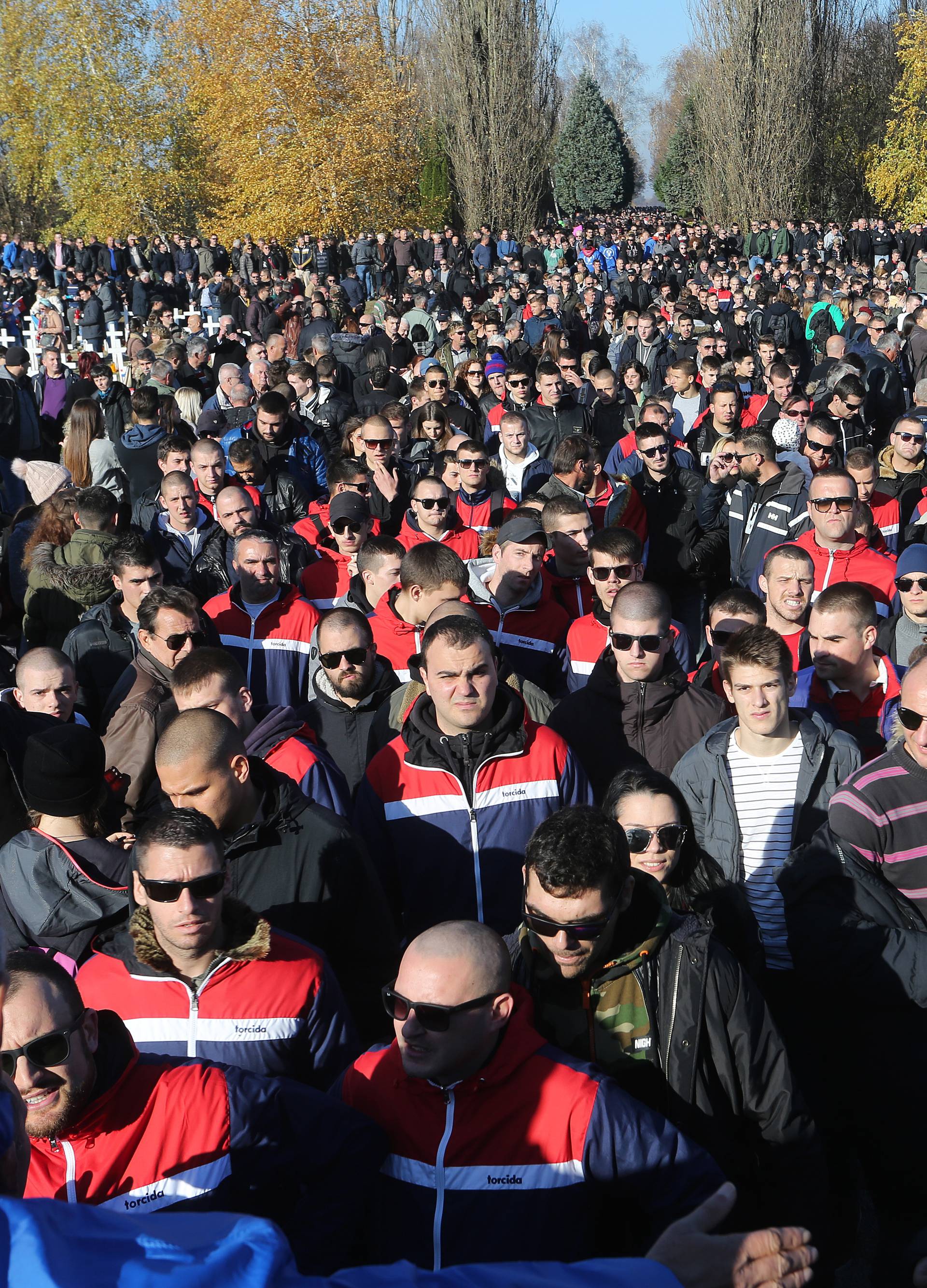 Hrvatska se danas u Vukovaru poklonila nevinim žrtvama