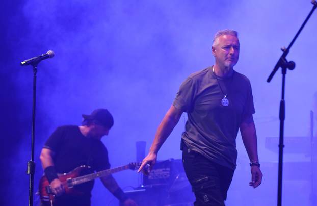 Dugopolje: Thompson održao koncert na prepunom stadionu Hrvatskih vitezova