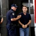 FOTO Dario &Scaron;imi&cacute; u lisicama! Doveli su ga na ispitivanje
