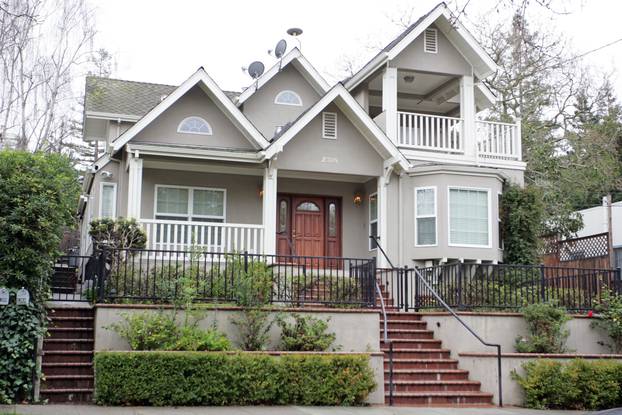 Facebook founder, Mark Zuckerberg and his longtime girlfriend, Priscilla Chan, have just moved into this newly renovated home in the College Terrace neighborhood of Palo Alto