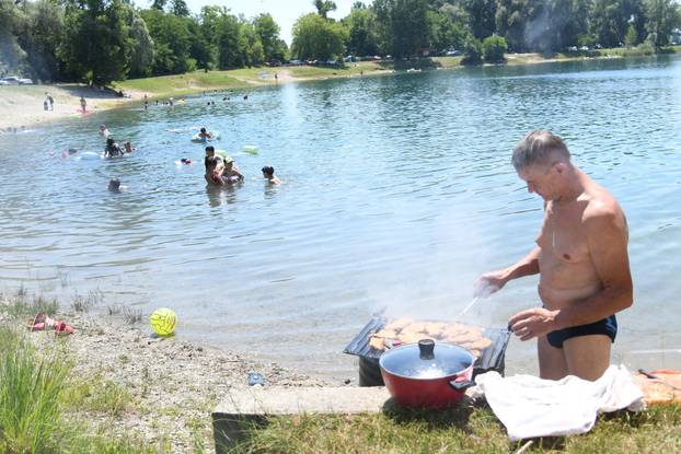 Koprivnica: Jezera Šoderica i Čingi Lingi, omiljena kupališta za Podravce i Bilogorce