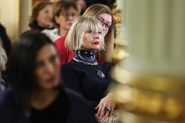 Zagreb: Promocija knjige "Država i njezino kazalište" Snježane Banović