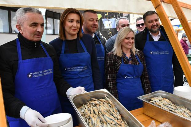 Požega: Udruženje obrtnika i Turistička zajednica na Veliki petak organizirali podjelu posnih obroka građanima