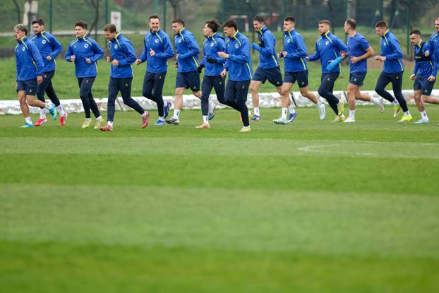 Sarajevo: Trening nogometne reprezentacija BiH uoči finalne utakmice doigravanja za Svjetsko prvenstvo