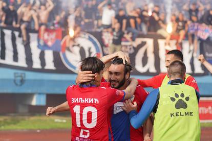 Almedin Ziljkic (Borac) proslavlja drugi gol sa strijelcem Panaj