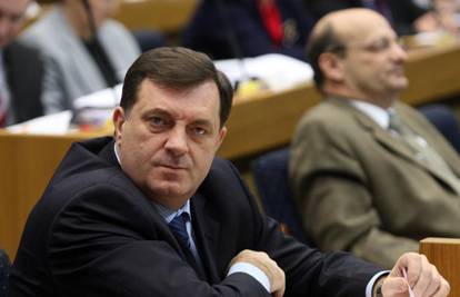 Dodik poručio: Najbolje je da se raziđemo, BiH je neodrživa