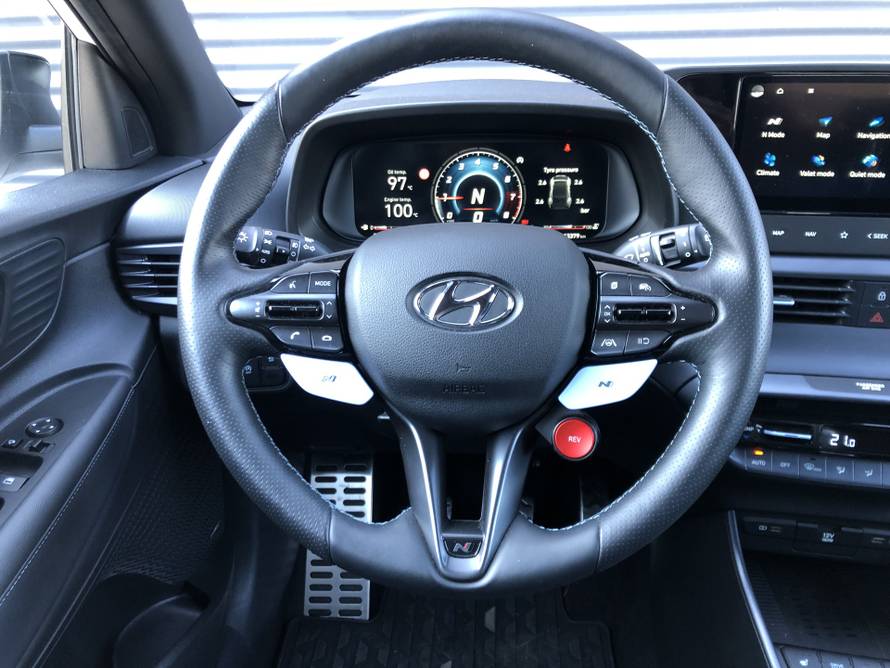 Test vatrenog Hyundaija i20: Otrov se čuva u malim bočicama