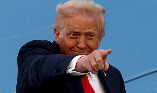 "Volim Hitlera": Amerika  je bila izvoznica demokracije. Danas se pretvorila u izvoznicu nacizma