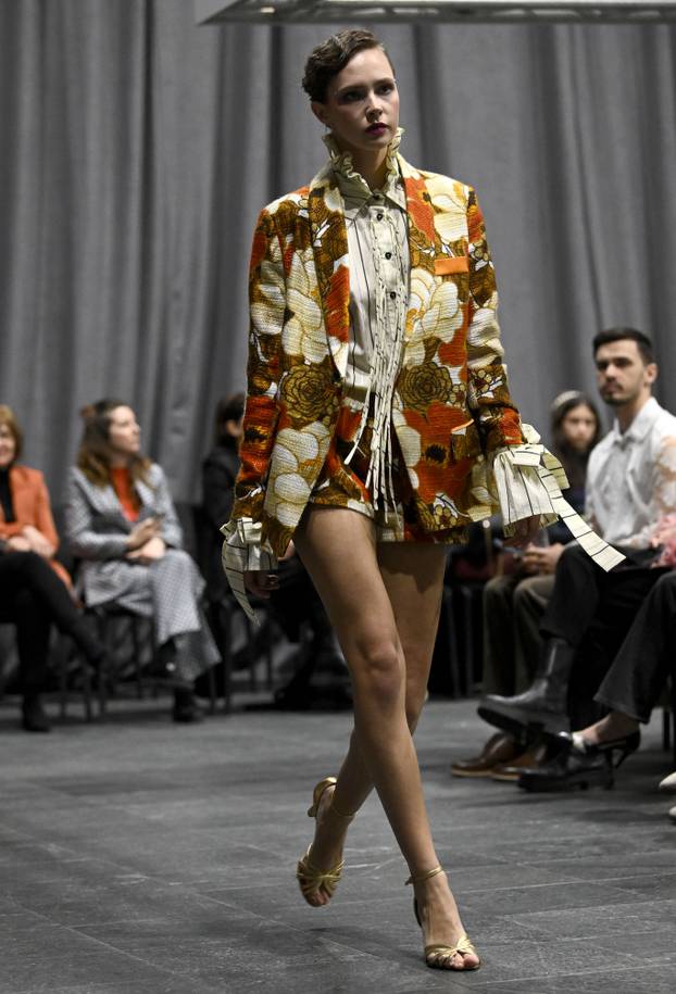 Zagreb: Modna revija Robeta Severa "Symphony 9"