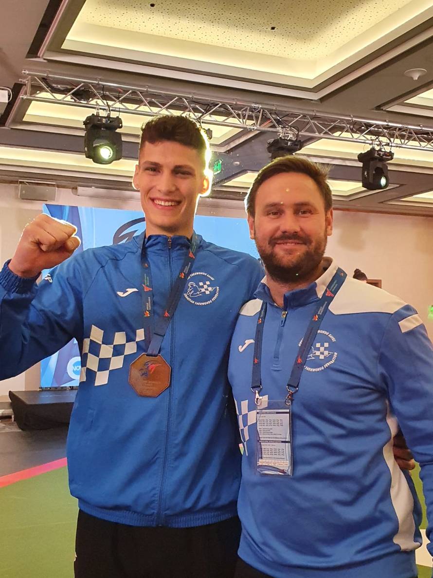 Europski prvak Šapina puna tri dana putuje iz Manchestera!? 'Glavno da je medalja uz mene'