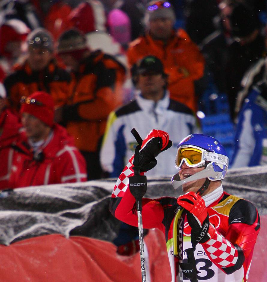 Torino: 13.02.2006., Ivica Kosteli? osvojio srebrnu medalju na ZOI