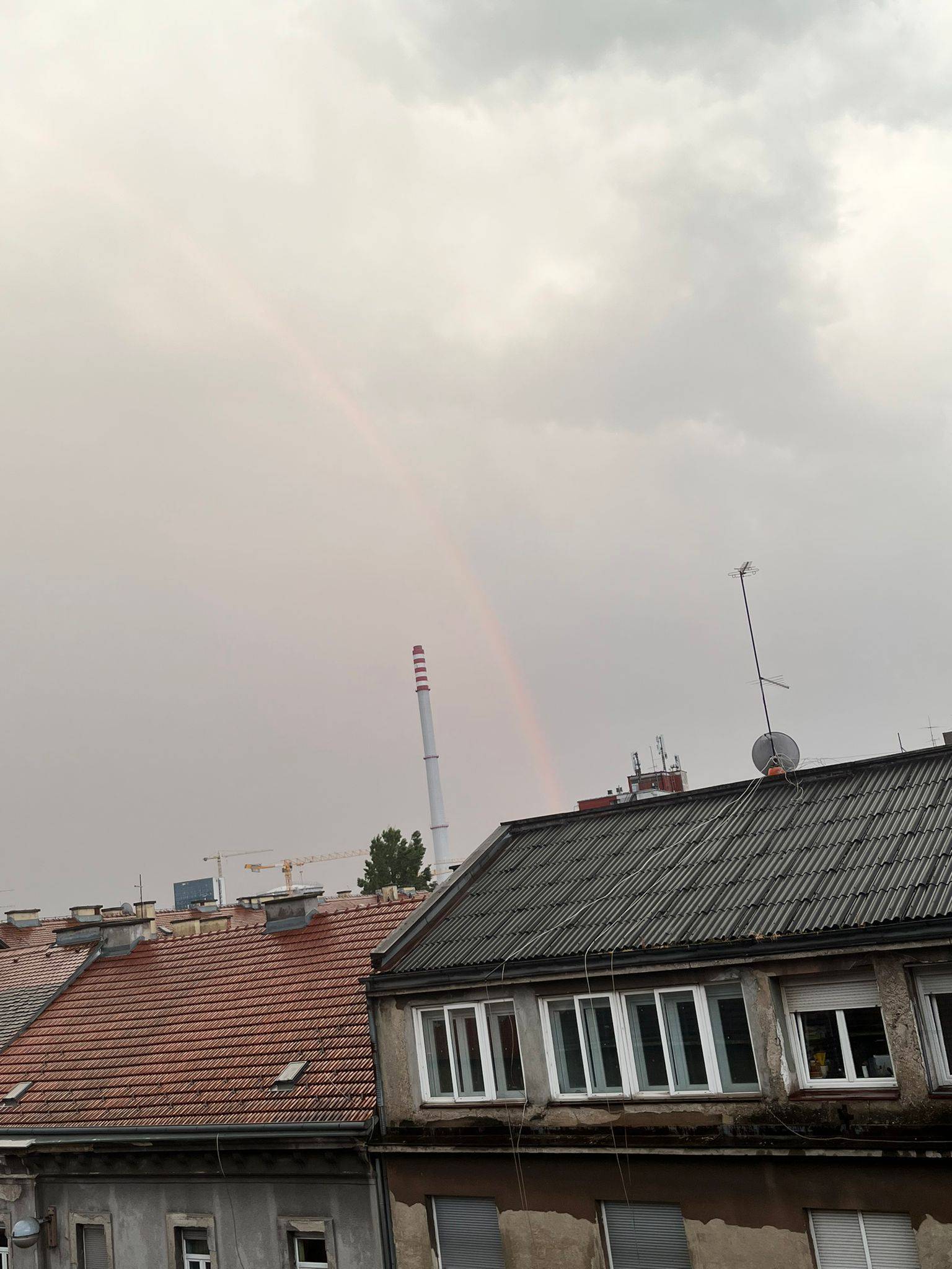 Pogledajte video: Nakon oluje duga na nebu iznad Zagreba