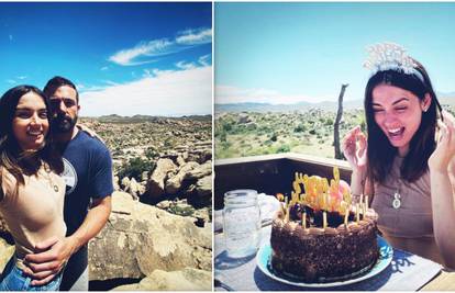 Affleck se trudi: Novoj  djevojci rođendan organizirao u pustinji