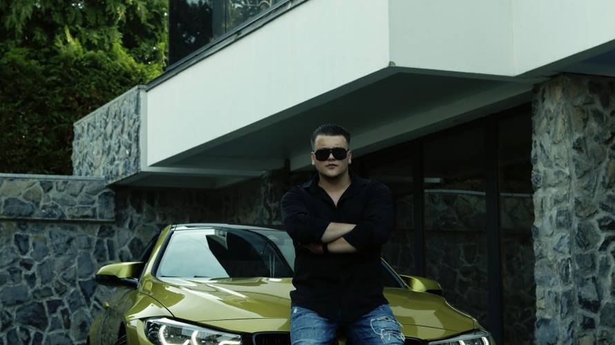 Laura iz 'Gospodina Savršenog' osvanula u spotu. Pjevač Dzoni za 24sata: 'Zapela mi je za oko'