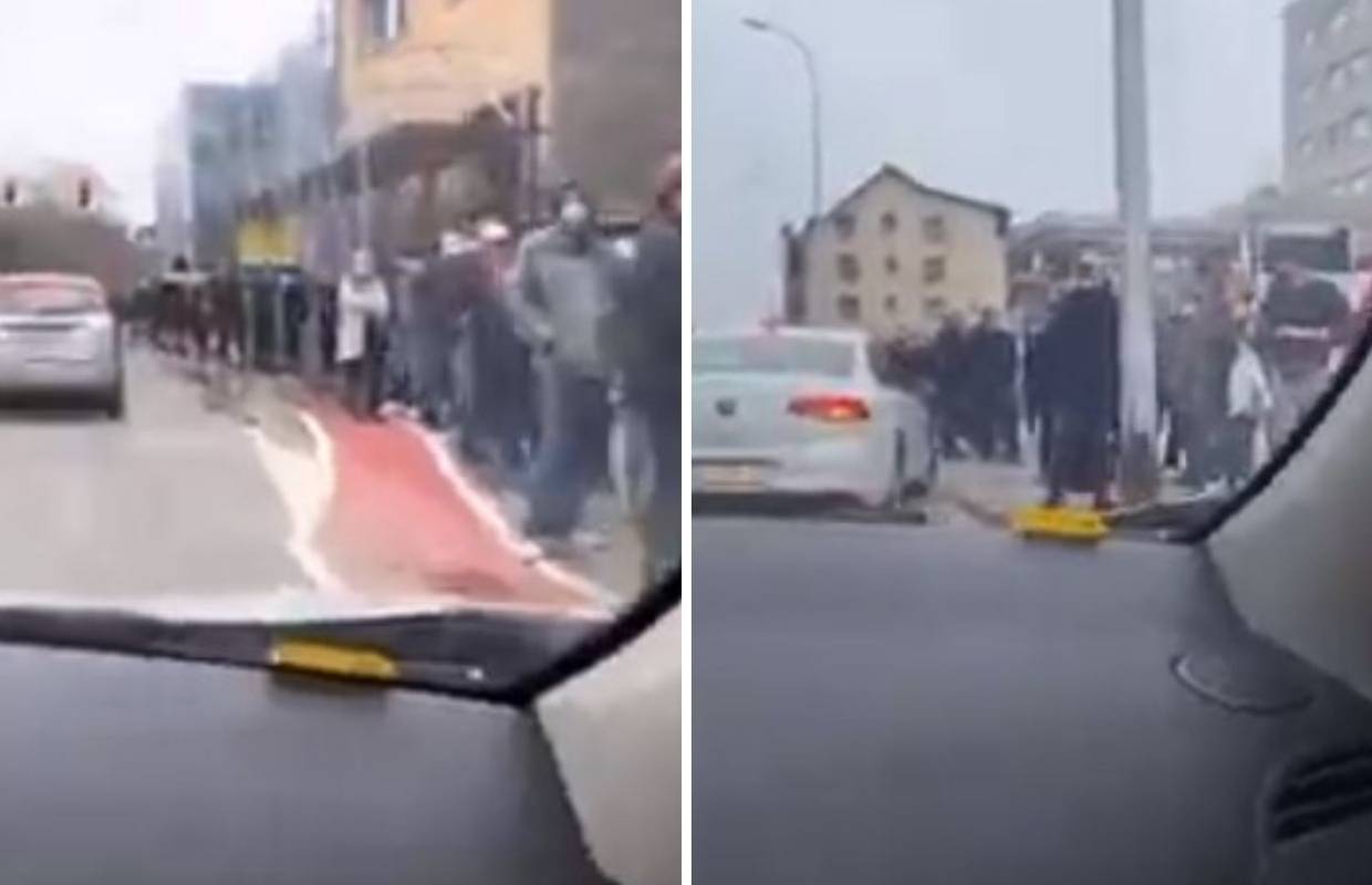 VIDEO U Sisku red za cijepljenje kroz tri ulice: 'Jedva se miče'