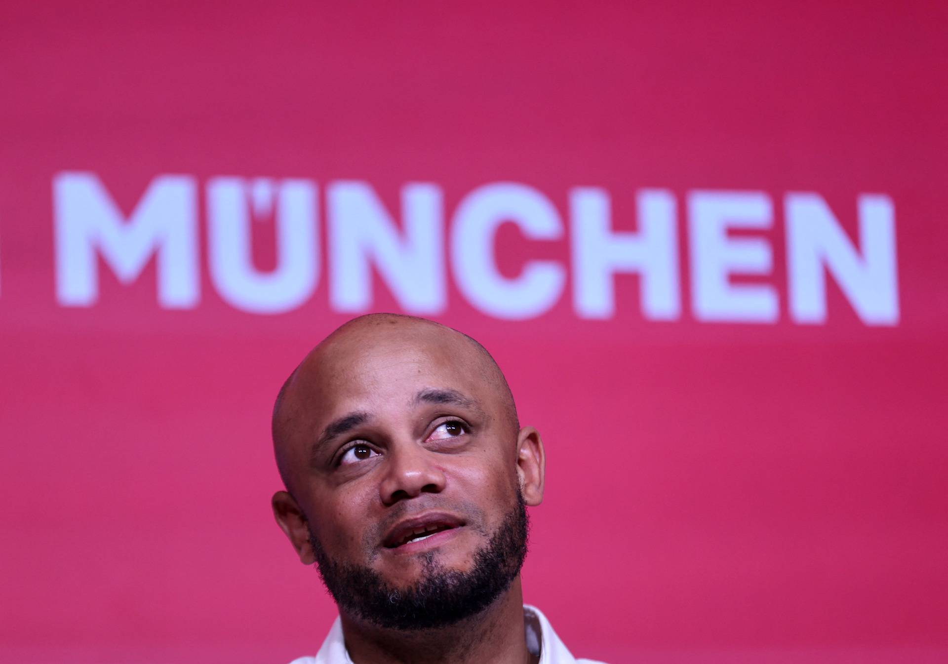 Bayern Munich present new coach Vincent Kompany