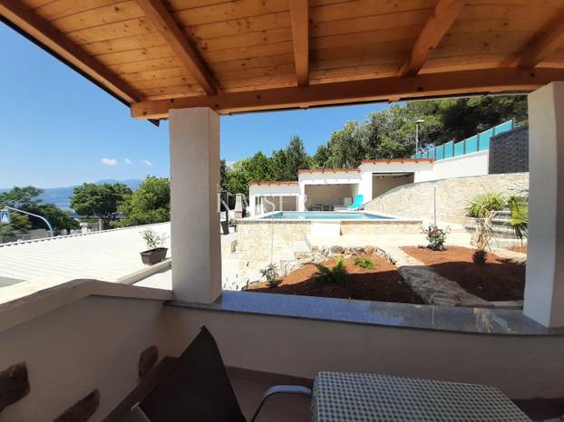 FOTO U Rijeci prodaju ovu kuću od 24 kvadrata za 500.000 €: 'Uživajte u pogledu na more'