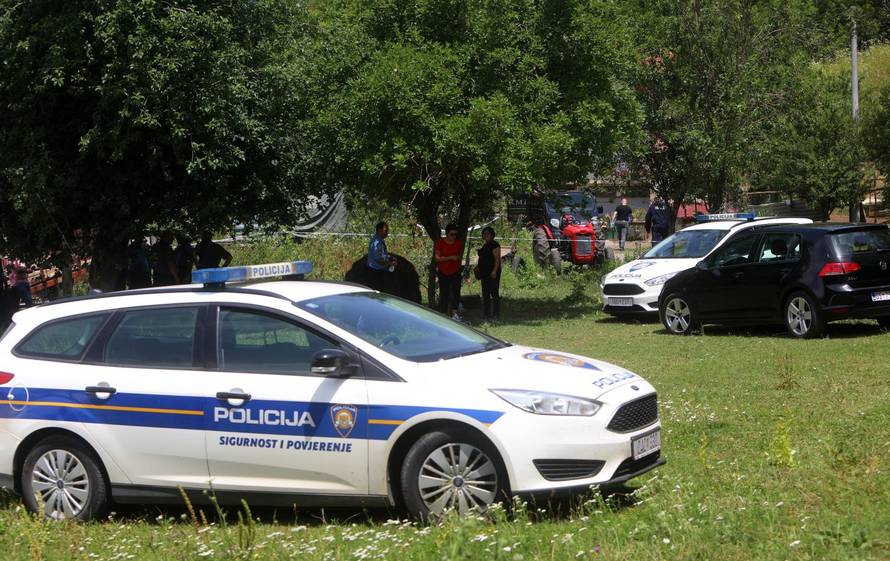 U Rapainom Klancu kod Brinja ubijen muškarac,