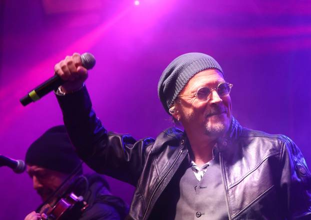 Šibenik: Koncertom Gibonnija započela 10. Adventura