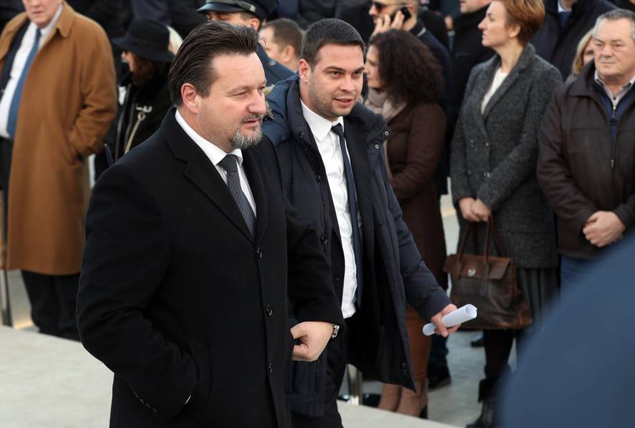 Otkrili spomenik Tuđmanu, evo tko je sve bio među uzvanicima