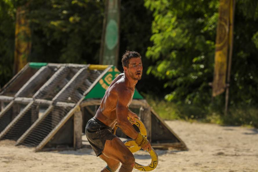 Doći će do sukoba u žutom timu. Goran se naživcirao: 'Mi na selu lajemo, a vi u gradu ste fini?'