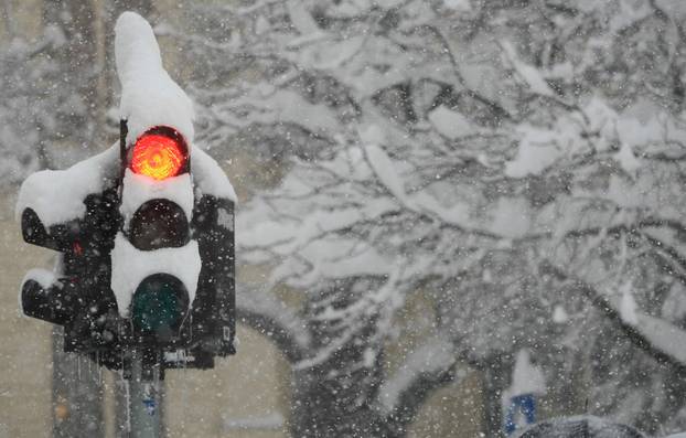 ARHIVA - Zagreb je 14. sije?nja 2013. bio zatrpan snijegom