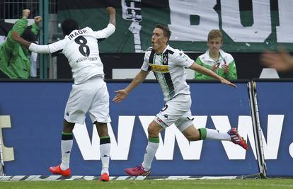 M'gladbach svladao 'vukove': Bayern je i matematički prvak!