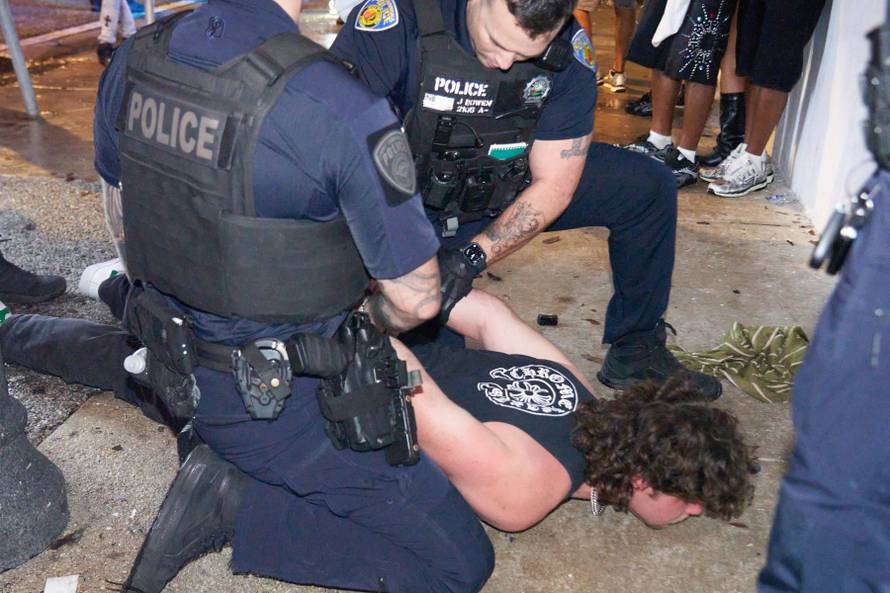 EXCLUSIVE: Spring Break Crowds Pack Beaches In Fort Lauderdale As Police Respond To Disturbances - 19 Mar 2026