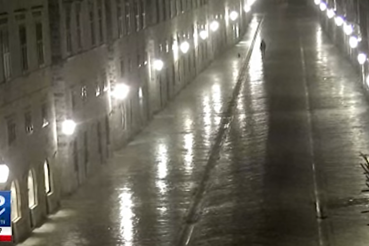 VIDEO Kamera u Dubrovniku zabilježila sinoćnji potres