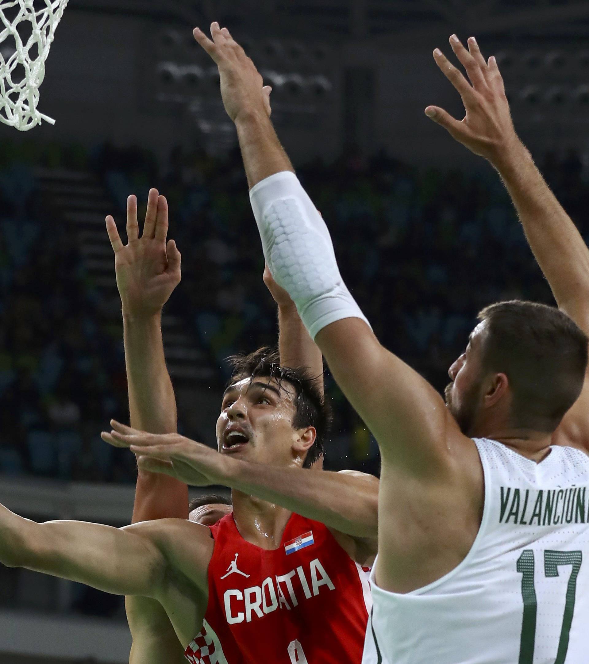 Basketball - Men's Preliminary Round Group B Lithuania v Croatia