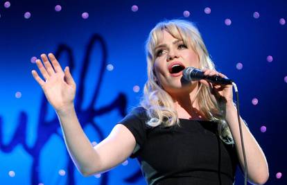 Pjevačica šokirala: 'Zatočili su me, drogirali i silovali danima'