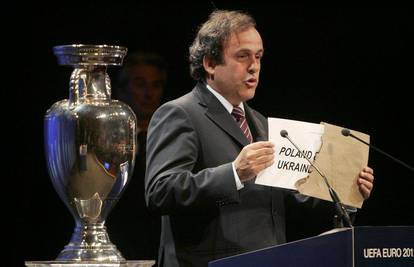 Michel Platini: Prijedlog Premiershipa je smiješan!