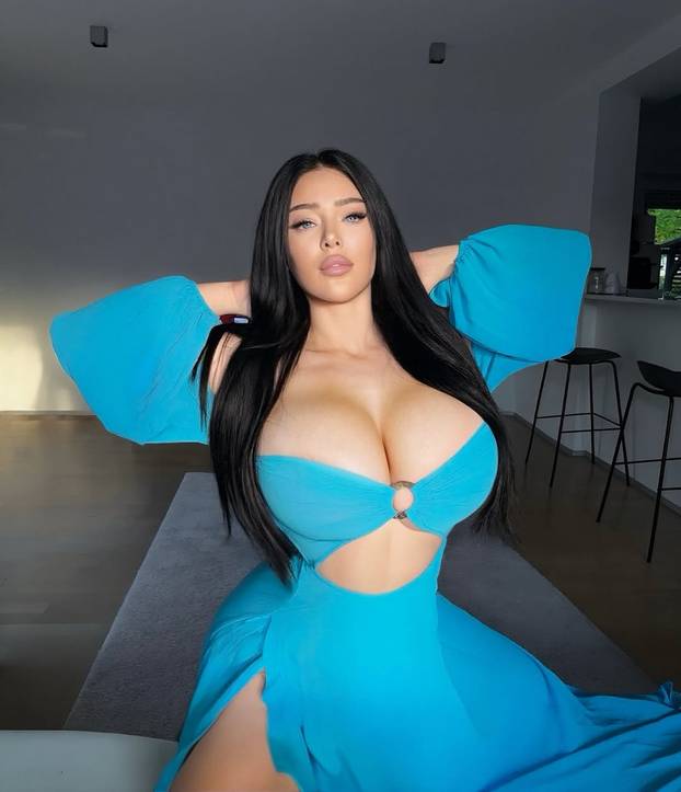 FOTO Umjesto sportskih terena, tangice! Hrvatske navijačice dižu temperaturu do usijanja